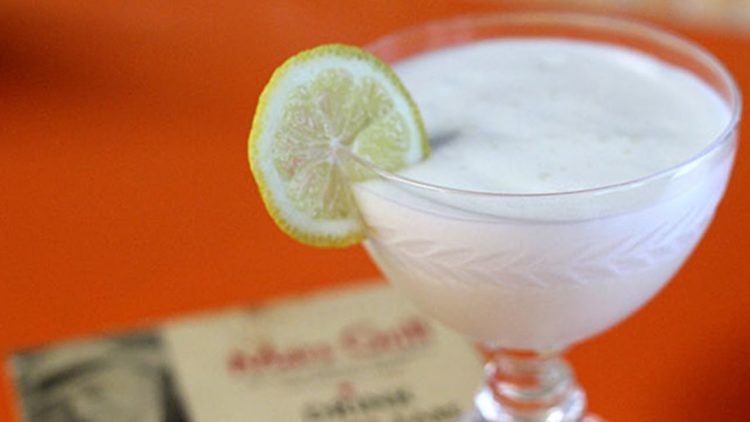 ramos gin fizz