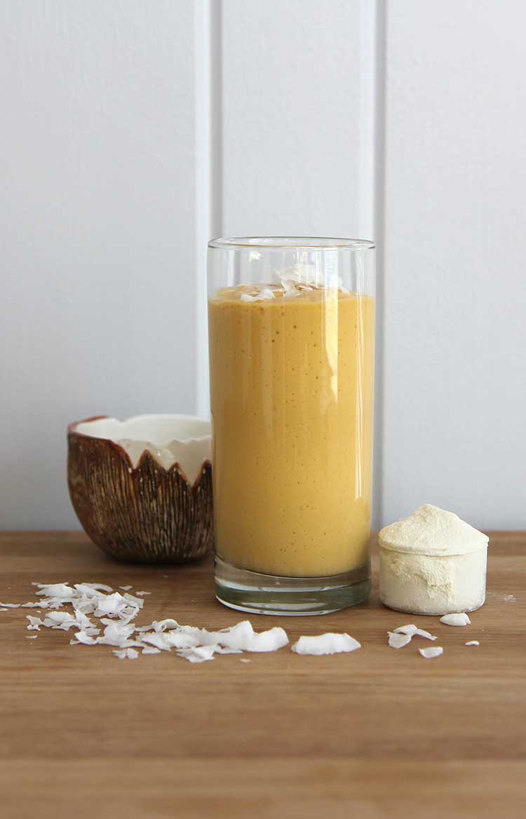 coconut-mango-smoothie
