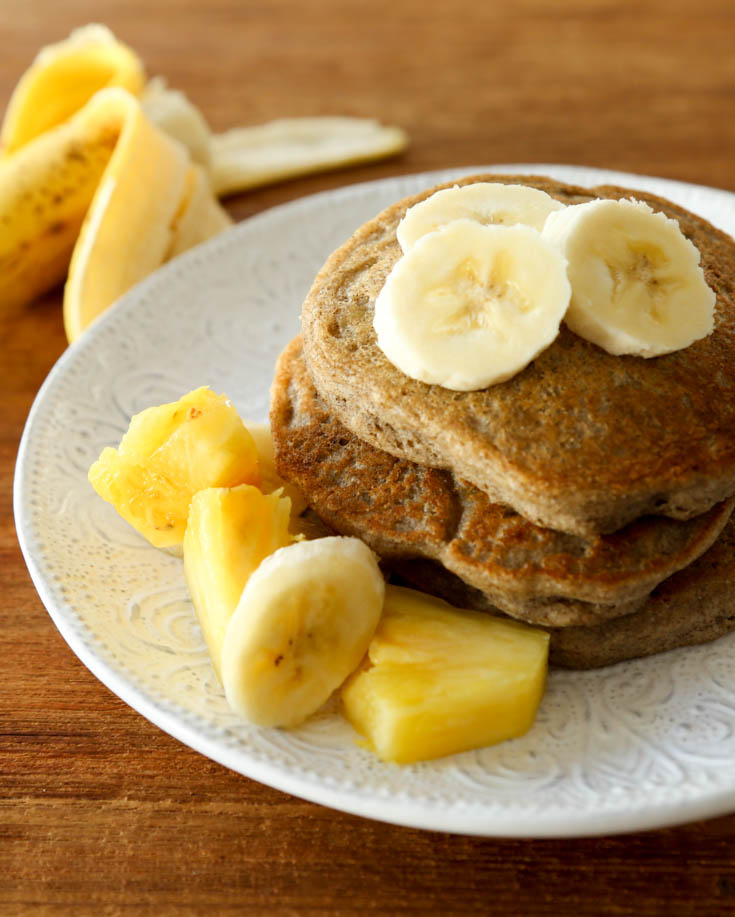 Banana Pancakes (Egg-free pancake recipe) - Hilah Cooking
