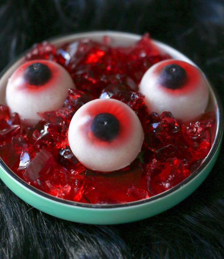 Gummy eyeballs on sale