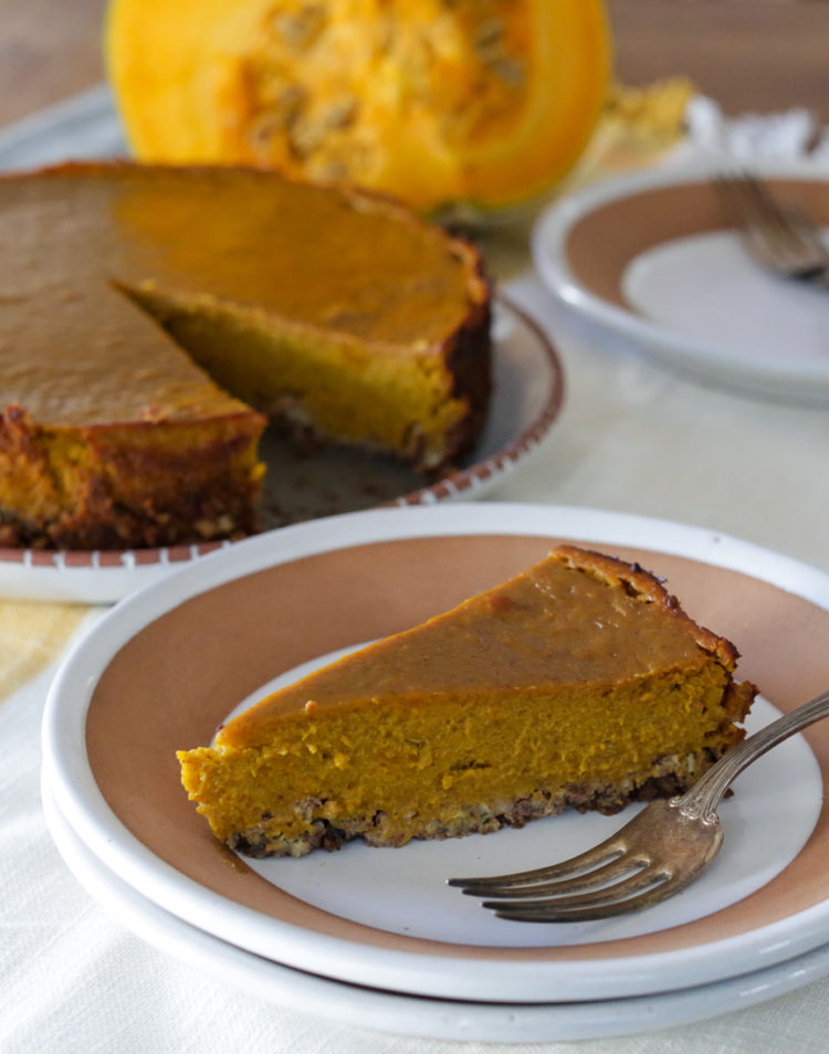 Kabocha Squash Pie - Hilah Cooking